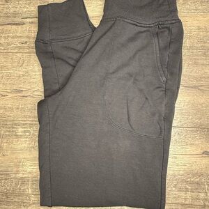 Althea Coaster Jogger Black Women’s Size XS